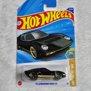 Hotwheels: 71 Lamborghini Miura SV (Black/Gold)