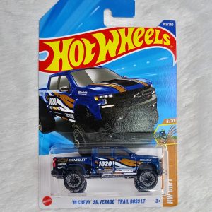 Hotwheels: 19 Chevy Silverado Trail Boss LT (Blue)
